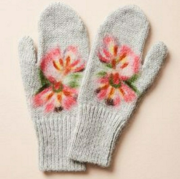 Anthropologie Accessories - Anthropologie Troubadour Felted Motfi Mittens